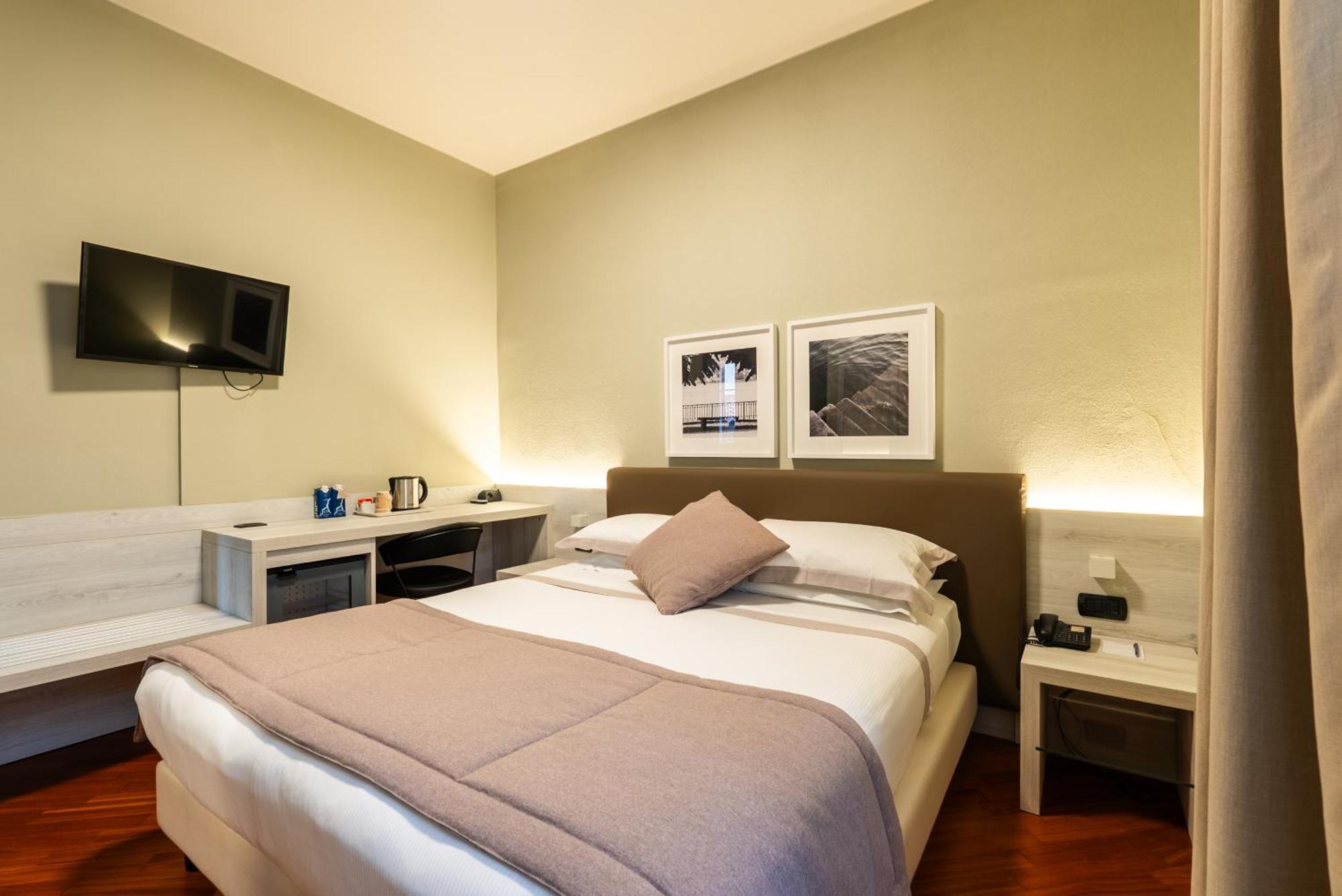 Hotel Centrale Cernobbio Esterno foto