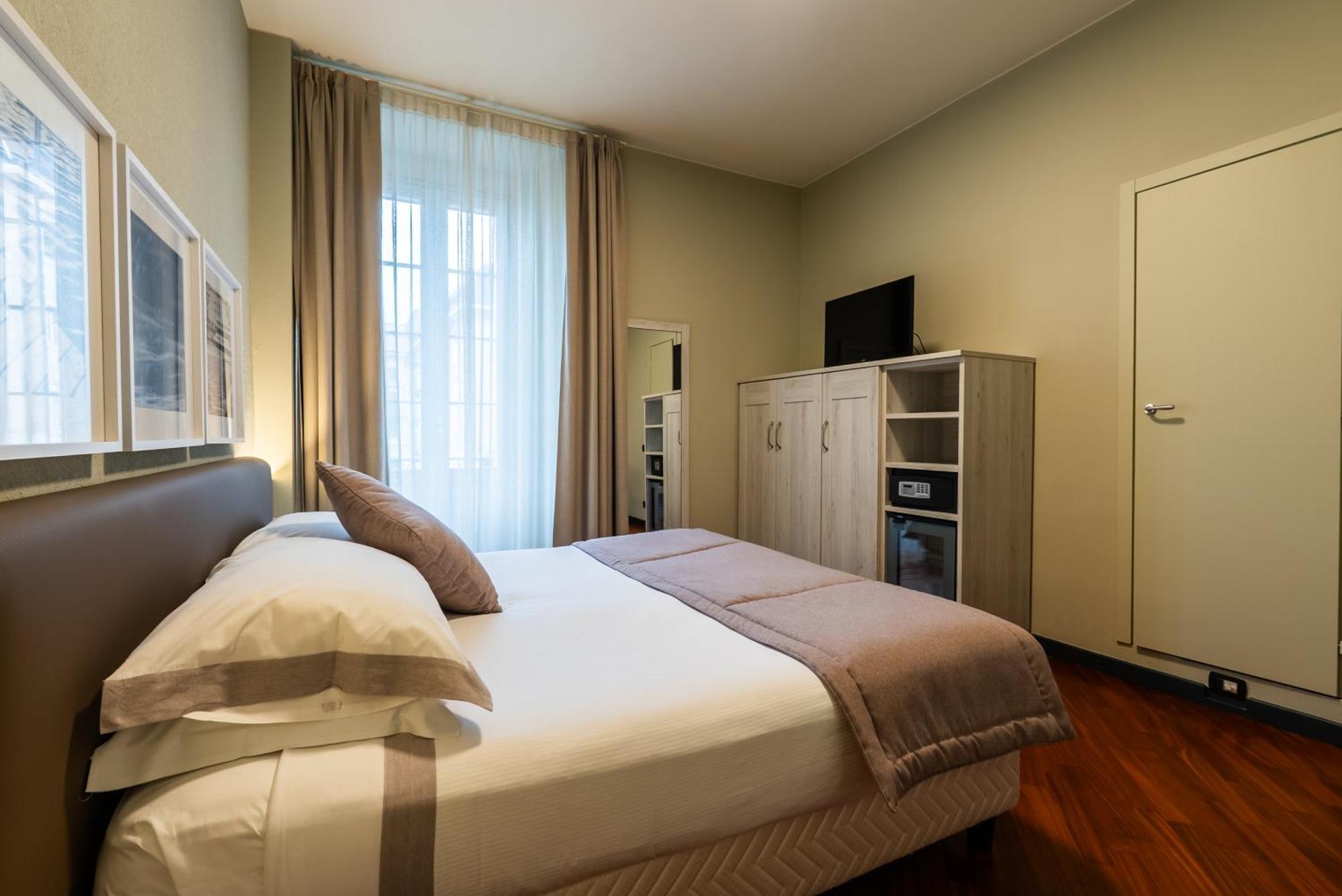 Hotel Centrale Cernobbio Esterno foto