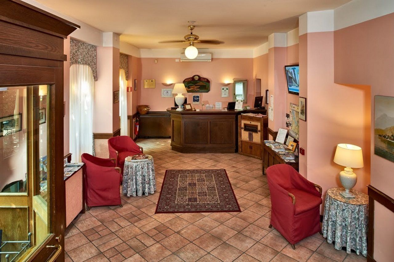 Hotel Centrale Cernobbio Esterno foto