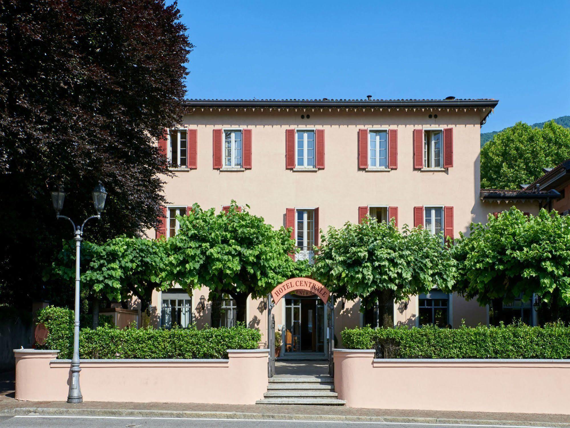 Hotel Centrale Cernobbio Esterno foto