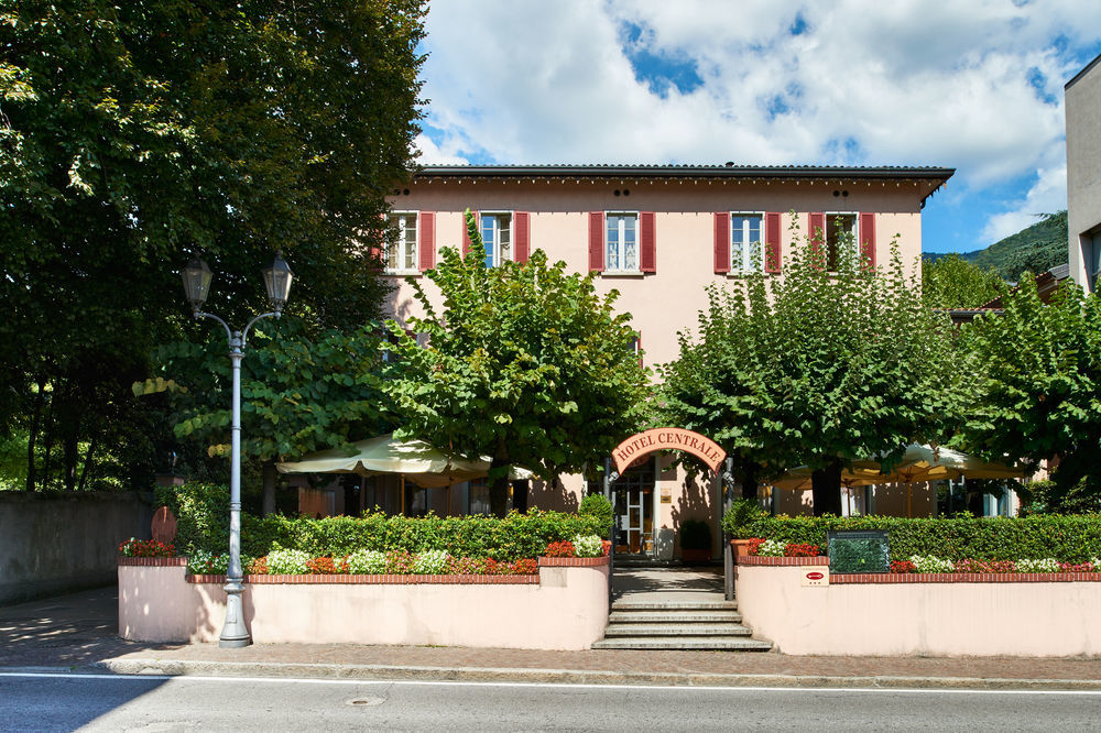 Hotel Centrale Cernobbio Esterno foto