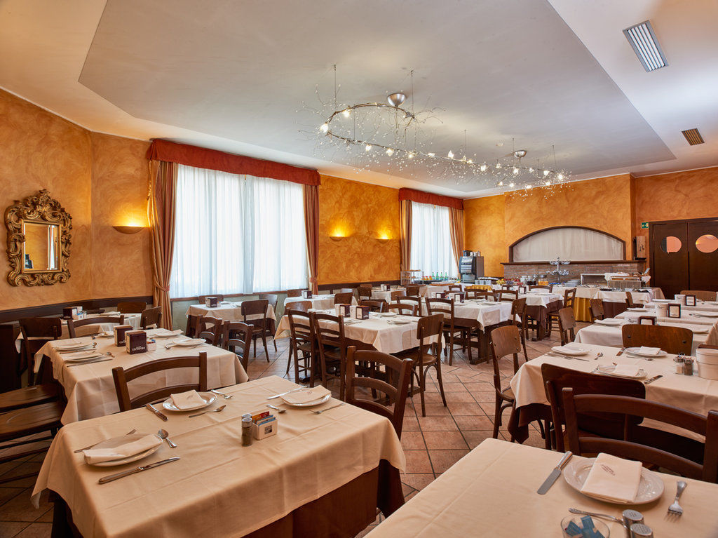 Hotel Centrale Cernobbio Esterno foto